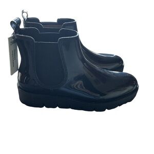 Cougar brand black waterproof Chelsea boot